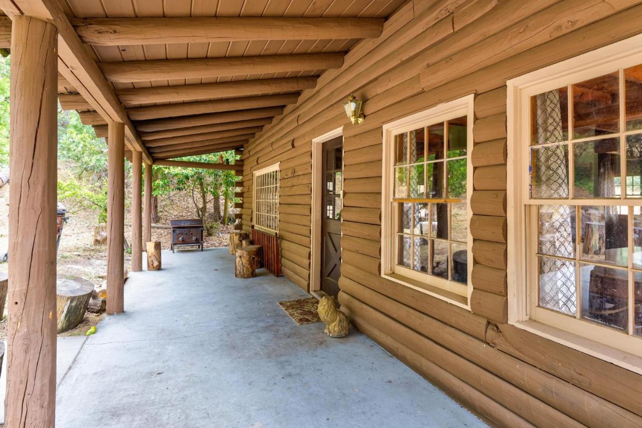 Mountain Trail And Vacation Lodge *